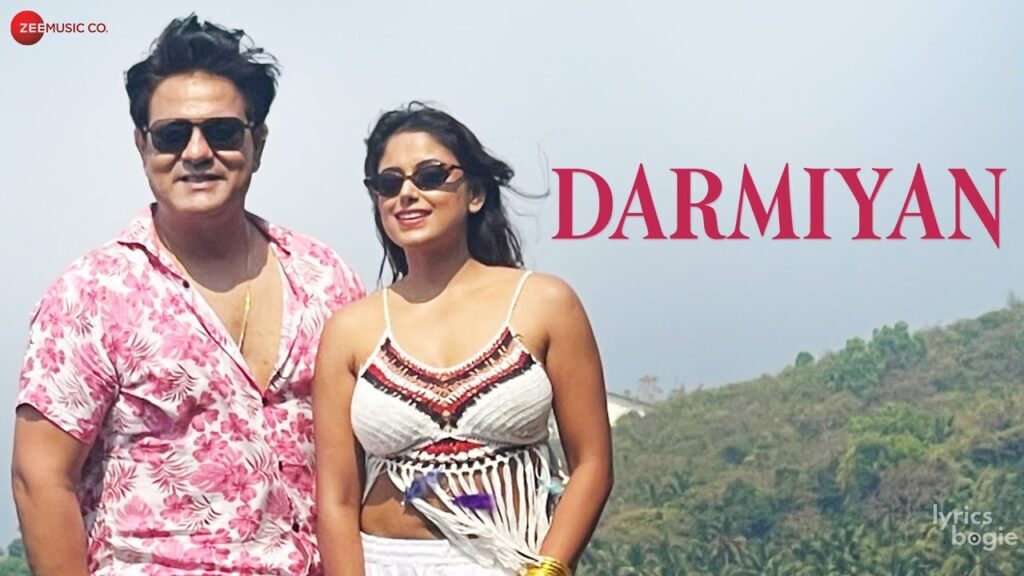 Darmiyan - Song Cover Image