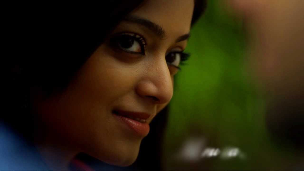 Neeyum Dhinam - Song Cover Image